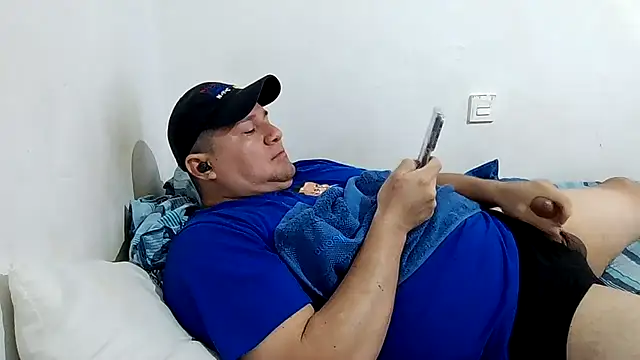 Snapshot of fuckynations chatting on 1, 7, 2026 fuckynations online show from 1, 7, 2026