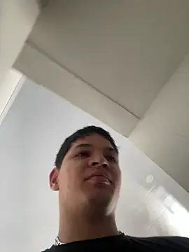 RobinLenoxx online show from 15, 10, 2025