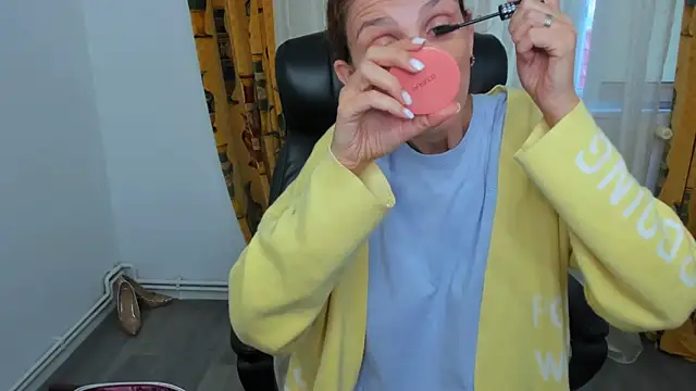 NaughtyWifey1 online show from 10, 9, 2025