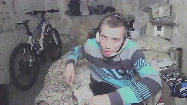 makarov1993 online show from 4, 10, 2025