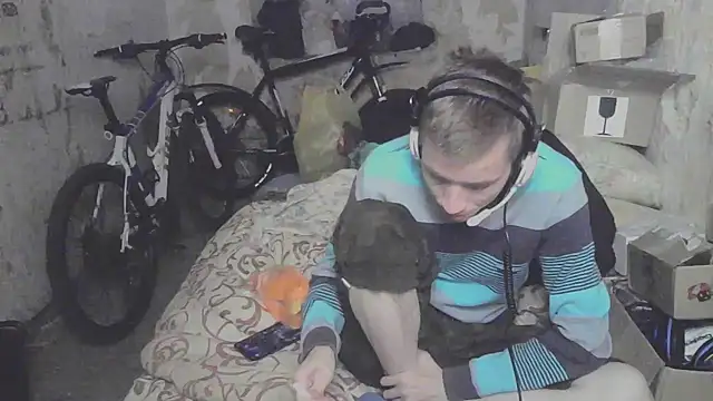 makarov1993 online show from 3, 10, 2025