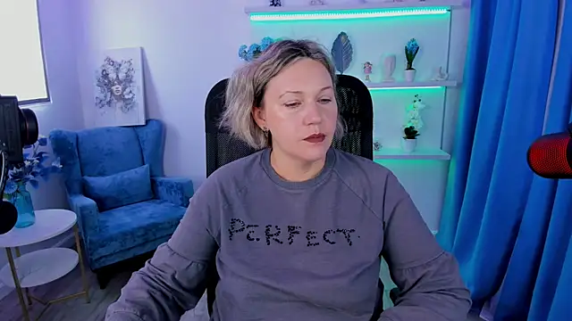 NinaStarle online show from 27, 9, 2025