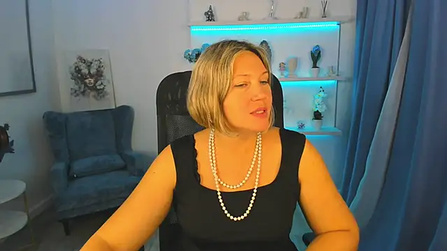 NinaStarle online show from 5, 10, 2025