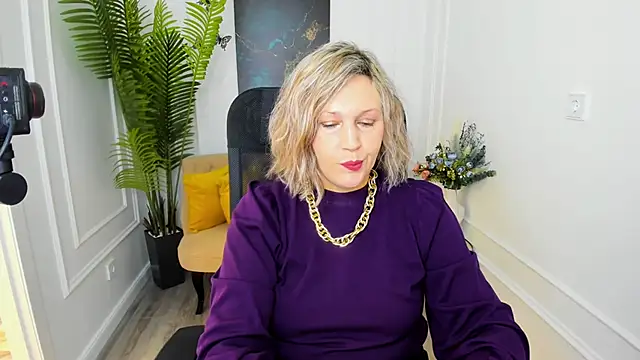 NinaStarle online show from 28, 11, 2025