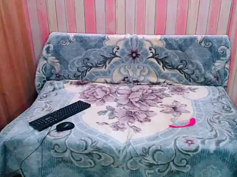 Snapshot of ebonyfirexx chatting on 12, 11, 2025 ebonyfirexx online show from 12, 11, 2025