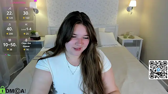 Chloee White online show from 2, 10, 2025