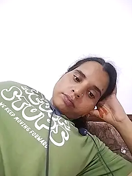 Snapshot of JHILMIL chatting on 24, 9, 2025 JHILMIL online show from 24, 9, 2025