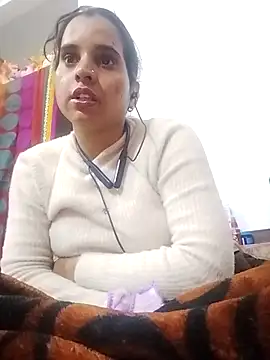 Snapshot of JHILMIL chatting on 10, 11, 2025 JHILMIL online show from 10, 11, 2025