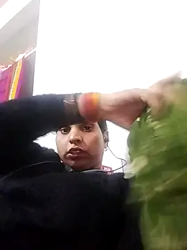 Snapshot of JHILMIL chatting on 9, 11, 2025 JHILMIL online show from 9, 11, 2025