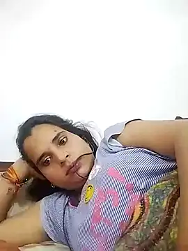 Snapshot of JHILMIL chatting on 13, 10, 2025 JHILMIL online show from 13, 10, 2025