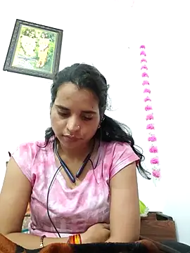Snapshot of JHILMIL chatting on 22, 11, 2025 JHILMIL online show from 22, 11, 2025