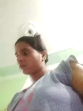 Snapshot of JHILMIL chatting on 1, 10, 2025 JHILMIL online show from 1, 10, 2025