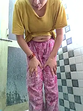 Snapshot of JHILMIL chatting on 24, 11, 2025 JHILMIL online show from 24, 11, 2025