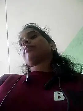 Snapshot of JHILMIL chatting on 8, 11, 2025 JHILMIL online show from 8, 11, 2025