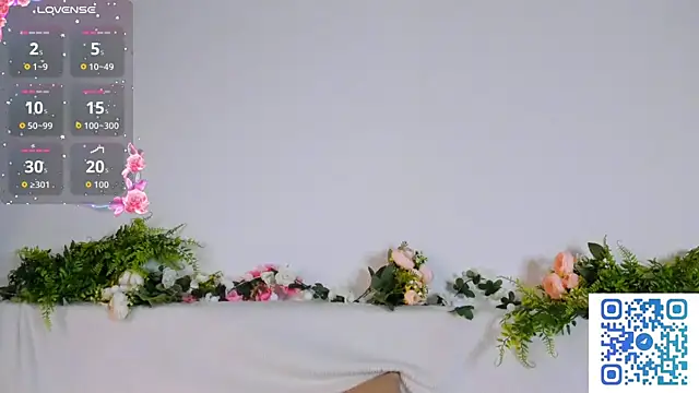 girlllsooft online show from 9, 10, 2025