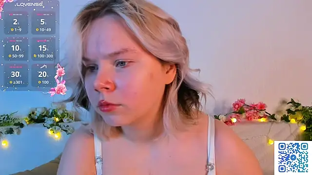 girlllsooft online show from 13, 11, 2025