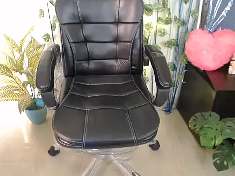 anika bold online show from 22, 10, 2025