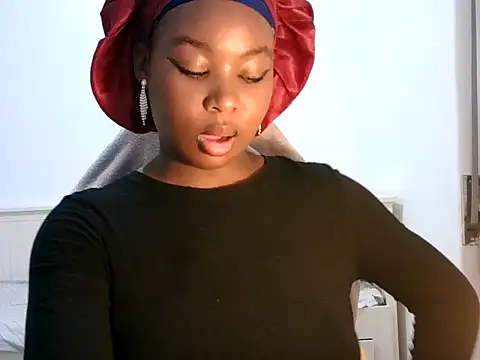 zoe215 online show from 17, 5, 2026