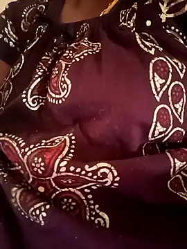 Snapshot of tamilaruvi chatting on 9, 11, 2025 tamilaruvi online show from 9, 11, 2025