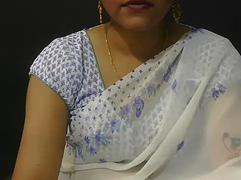 Snapshot of Priyanka_rao chatting on 5, 2, 2026 Priyanka rao online show from 5, 2, 2026