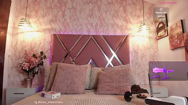 Snapshot of Aliice1_ chatting on 22, 11, 2025 Aliice1 online show from 22, 11, 2025