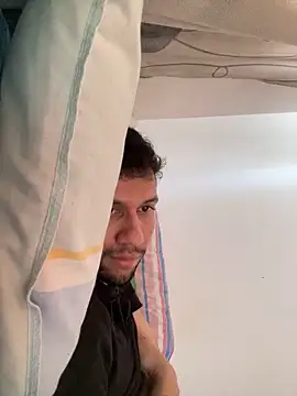 Michaell Spinelly online show from 6, 1, 2026