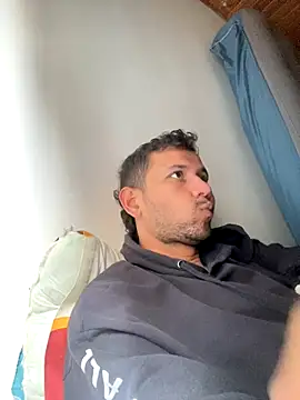 Michaell Spinelly online show from 25, 10, 2025