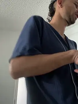 Michaell Spinelly online show from 2, 10, 2025