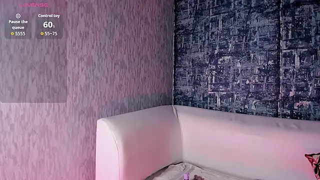 NathalyLeen online show from 14, 11, 2025