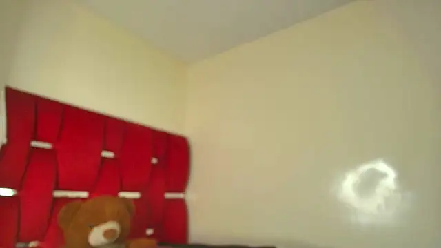 Camila hot ts online show from 22, 12, 2025