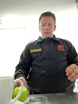 Manu0586 online show from 11, 1, 2026