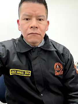 Manu0586 online show from 11, 10, 2025