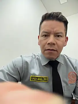 Manu0586 online show from 16, 10, 2025