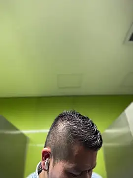 Manu0586 online show from 26, 9, 2025