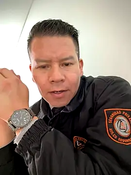 Manu0586 online show from 13, 10, 2025