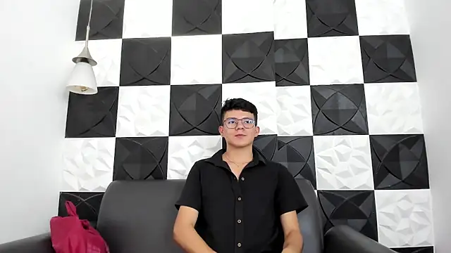 AndyFame1 online show from 17, 12, 2025