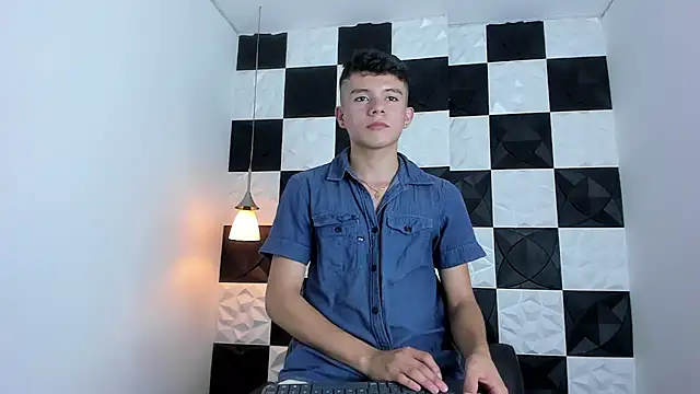 AndyFame1 online show from 8, 11, 2025