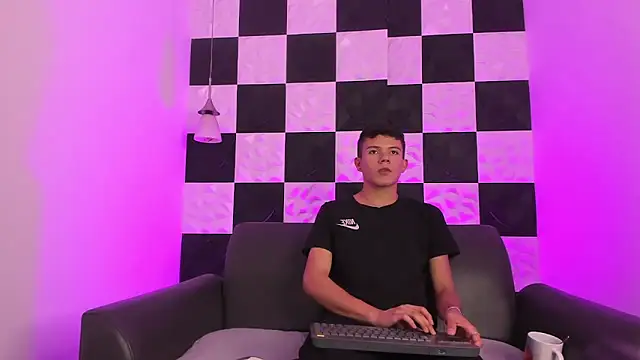 AndyFame1 online show from 3, 10, 2025