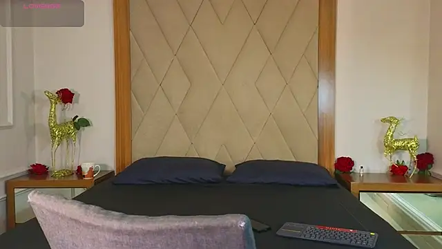 Snapshot of CharlesBrown_ chatting on 21, 5, 2026 CharlesBrown online show from 21, 5, 2026