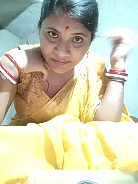 couple 71 online show from 17, 4, 2026