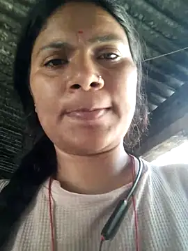 couple 71 online show from 16, 4, 2026