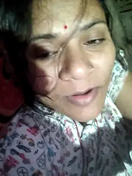 Snapshot of couple_71 chatting on 22, 5, 2026 couple 71 online show from 22, 5, 2026