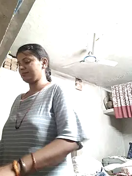 Snapshot of couple_71 chatting on 31, 5, 2026 couple 71 online show from 31, 5, 2026