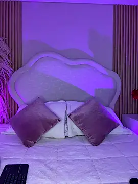 Snapshot of Valeria_carter chatting on 11, 10, 2025 Valeria carter online show from 11, 10, 2025