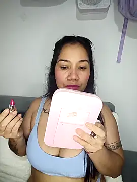 violettaa millerss online show from 15, 4, 2026