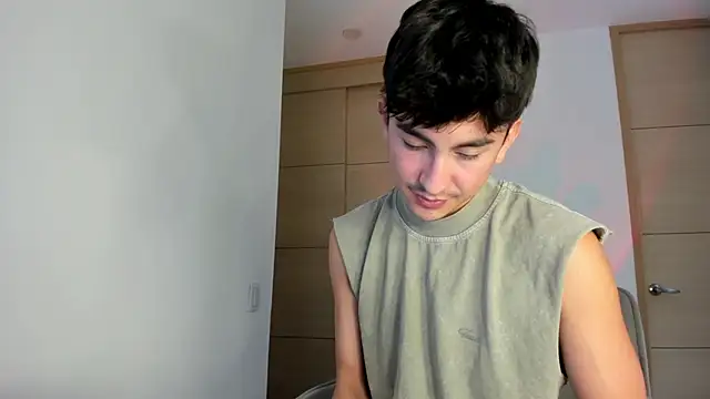 sweettaaron01 online show from 6, 10, 2025