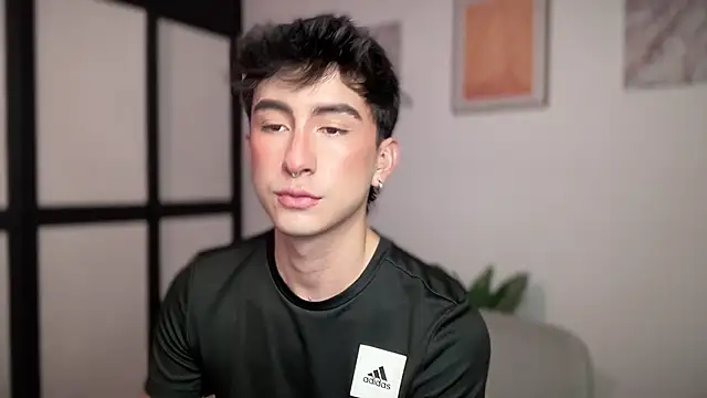 sweettaaron01 online show from 5, 6, 2026