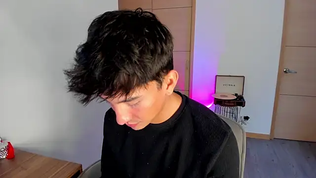 sweettaaron01 online show from 2, 10, 2025