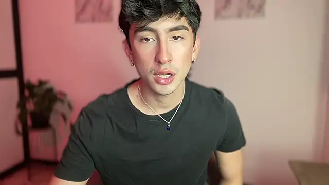 sweettaaron01 online show from 11, 5, 2026