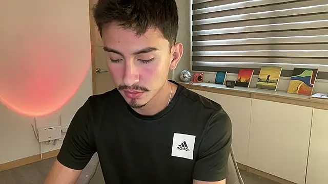 sweettaaron01 online show from 10, 11, 2025